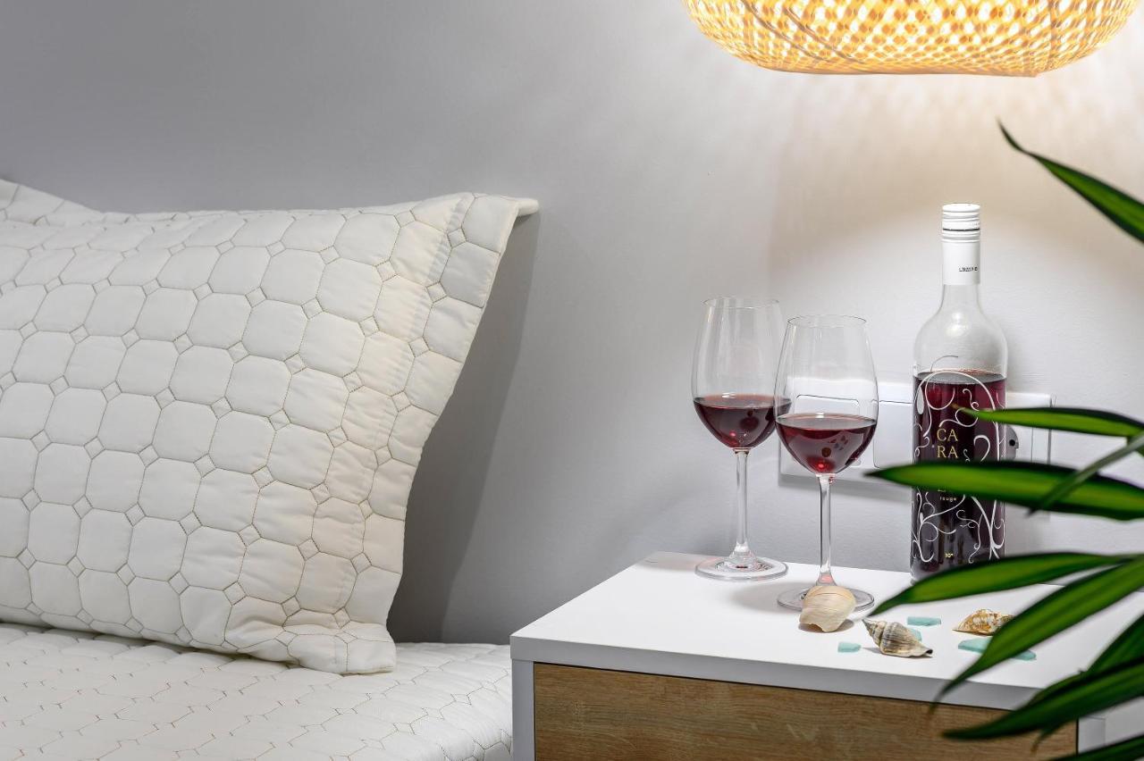 Ammos Suites Ierápetra Buitenkant foto